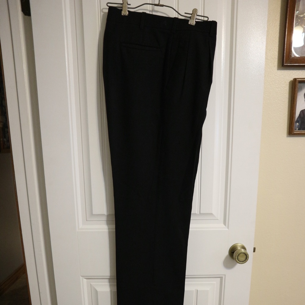 Dress pants lined/pleated black